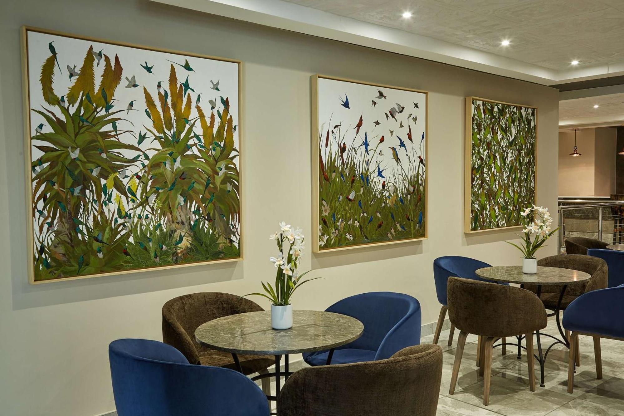 Garden Court Мтхатха Екстериор снимка
